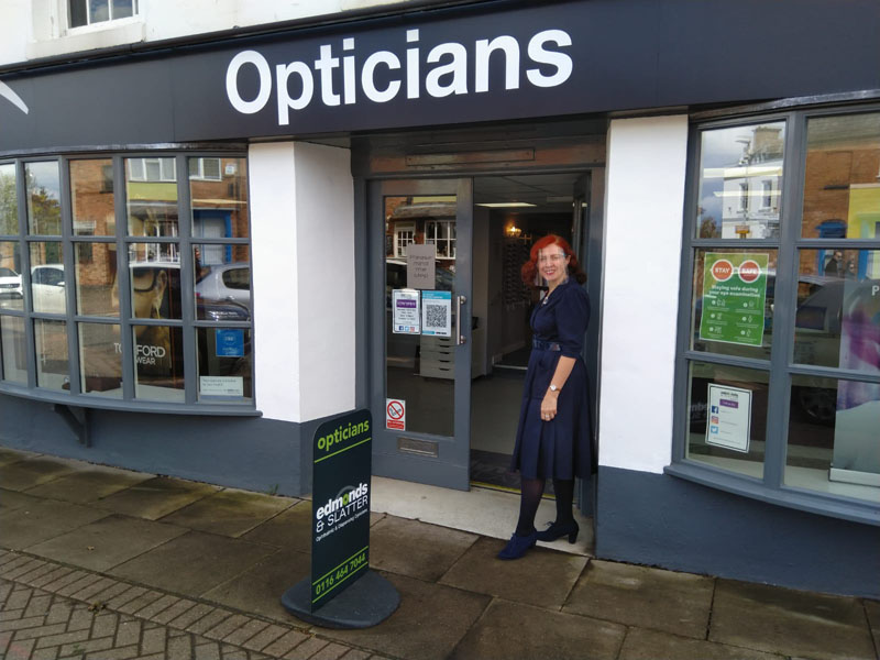 2020 Hindsight! Front of Edmonds and Slatter Opticians